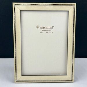 Natalini - ‘Ivory & Black Trim’ Wood Picture Frame. 5” x 7”. NWT. Firm!